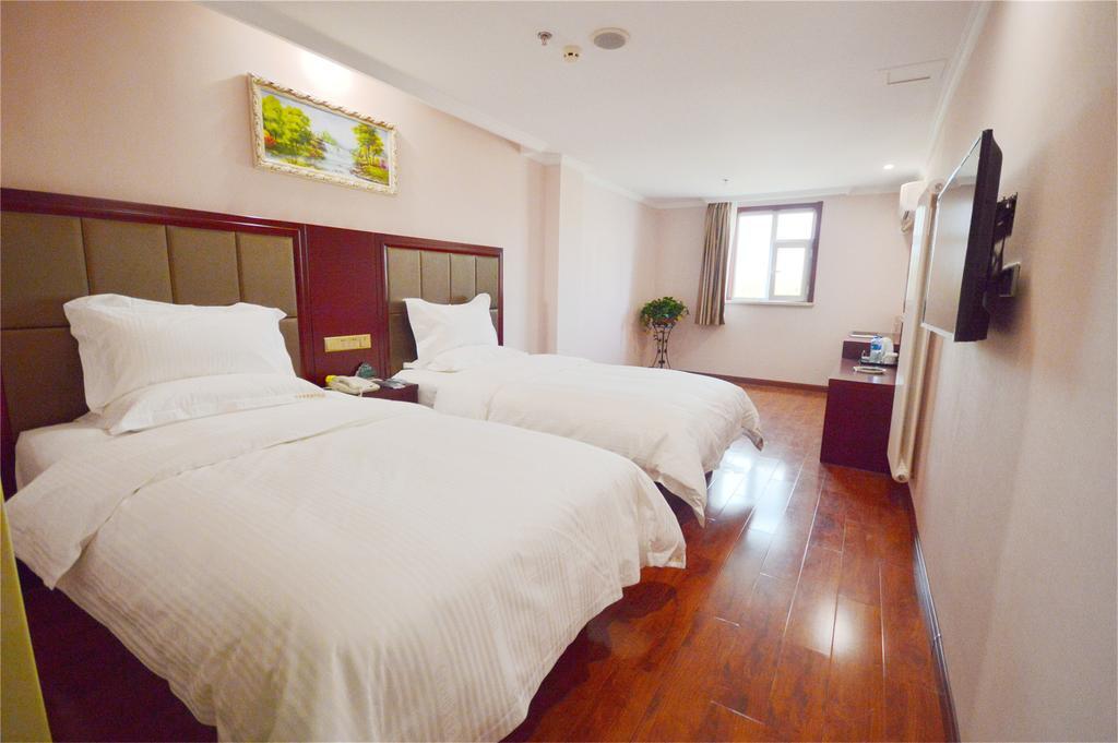 Greentree Inn Zhejiang Jiaxing West Zhongshan Road Vintage Car Building Express Hotel Экстерьер фото
