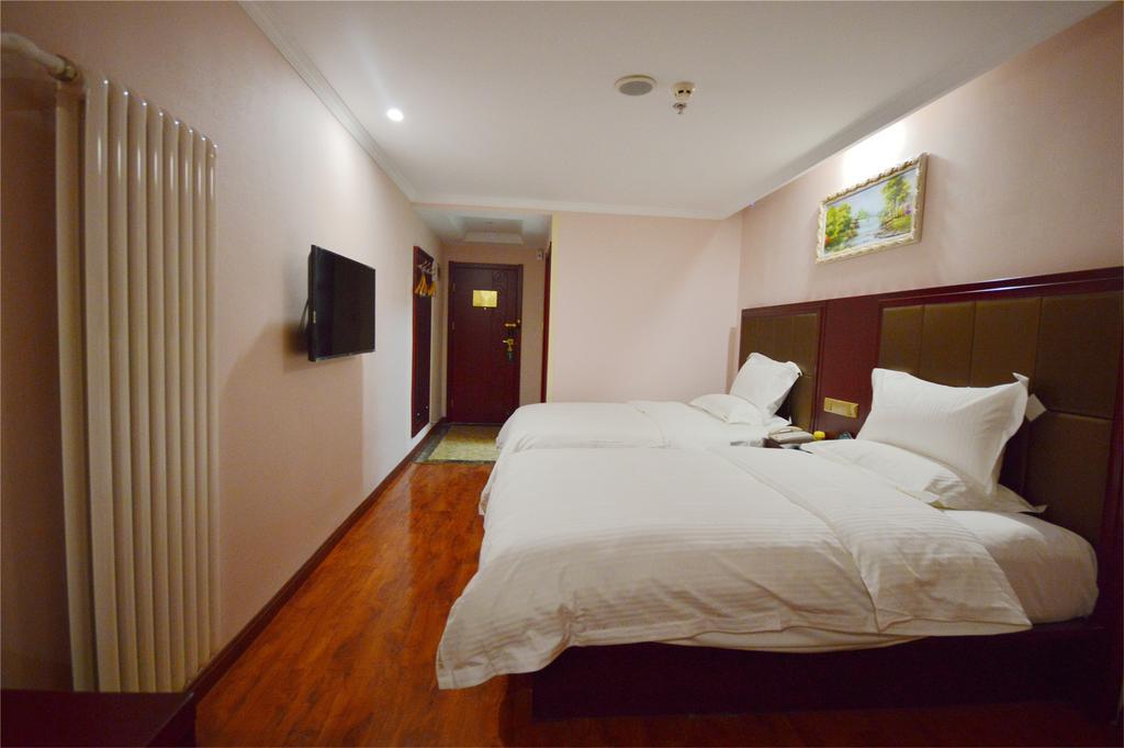 Greentree Inn Zhejiang Jiaxing West Zhongshan Road Vintage Car Building Express Hotel Экстерьер фото